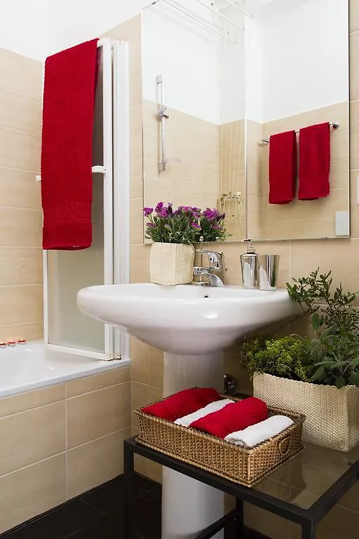 Carducci Apartment Milan