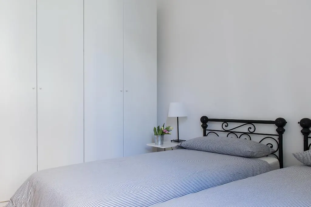 Carducci Apartment Milan